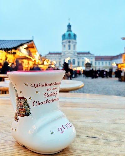 cute christmas mug from charlottenburg christmas market in berlin 