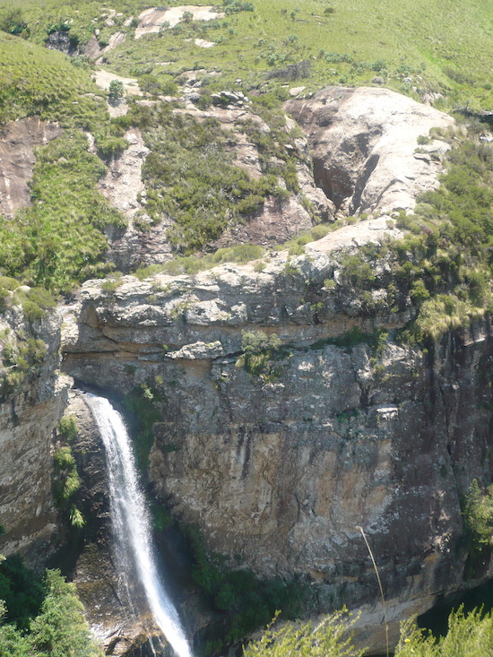 beautiful waterfalls in the drakensberg south africa