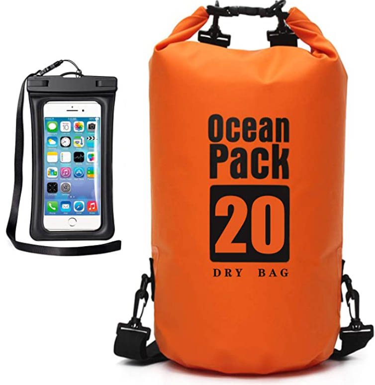 waterproof dry bag make great gifts for scuba divers and hikers