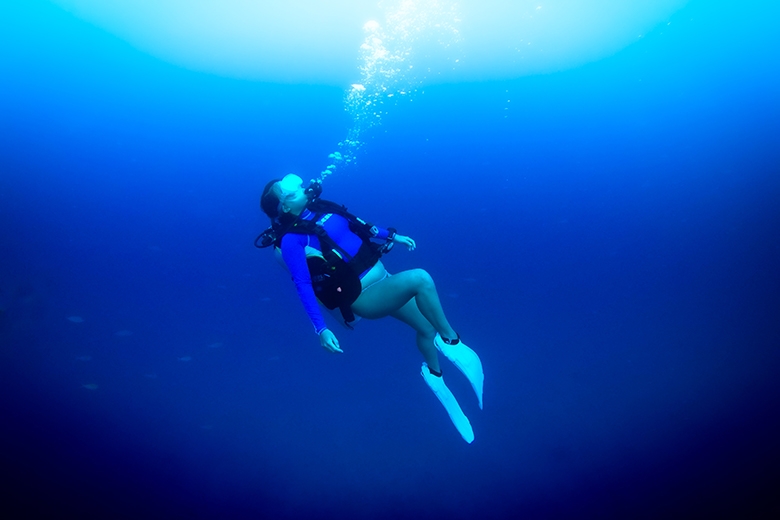 scuba diving tips for how not to panic underwater