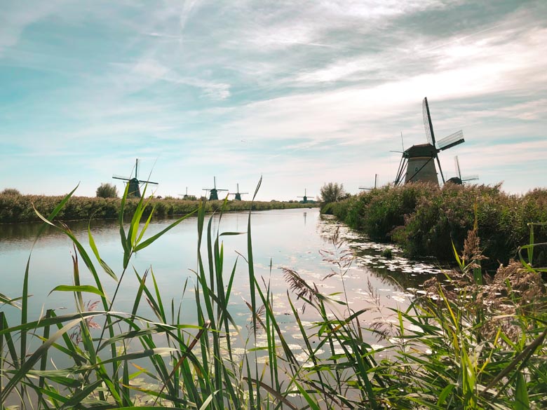 kinderdijk is a top attraction to see in the netherlands and a unesco world heritage site